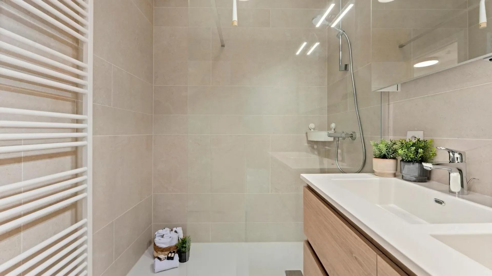 Harbour Feeling - Luxury Apartment At The Ostend Yacht Harbour